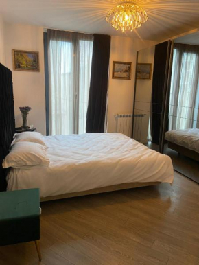 Central Luxurious Flat - New Build (2 bathrooms)